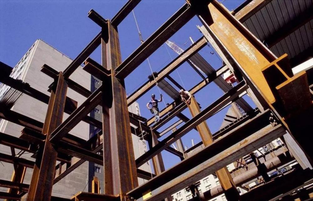 Como previr a ferruxe e a corrosión na estrutura de aceiro