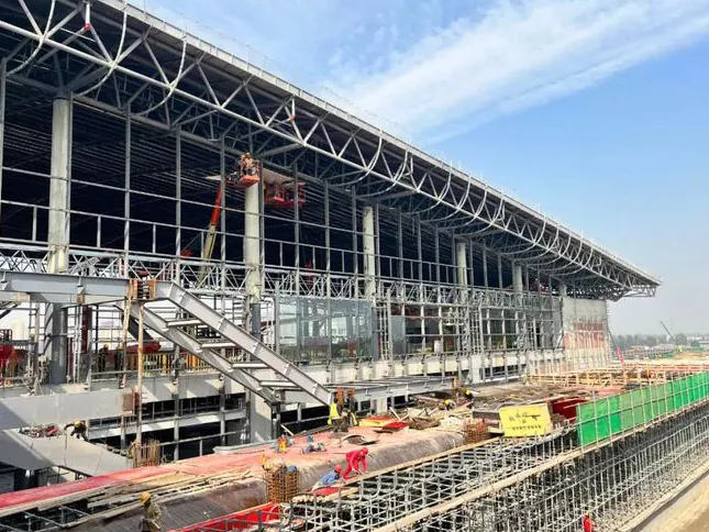 Estación de tren de estrutura lixeira prefabricada de aceiro